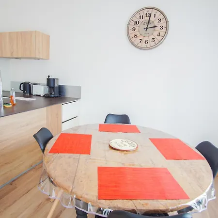 -terrazza- Hypercentre 3 Balcons Garage Apartment *